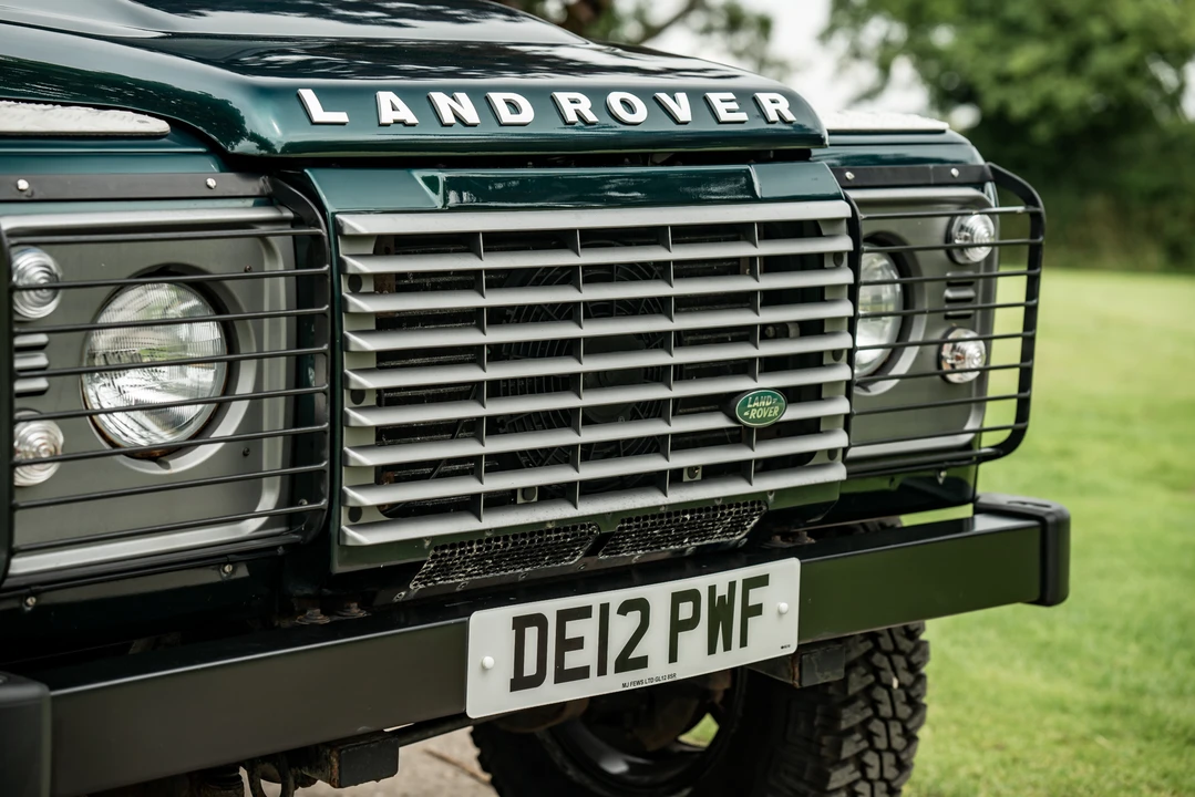 2012 Land Rover Defender 90 - Image 29 of 31