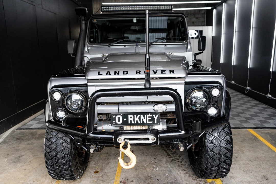 2012 Land Rover Defender 90 - Image 11 of 31