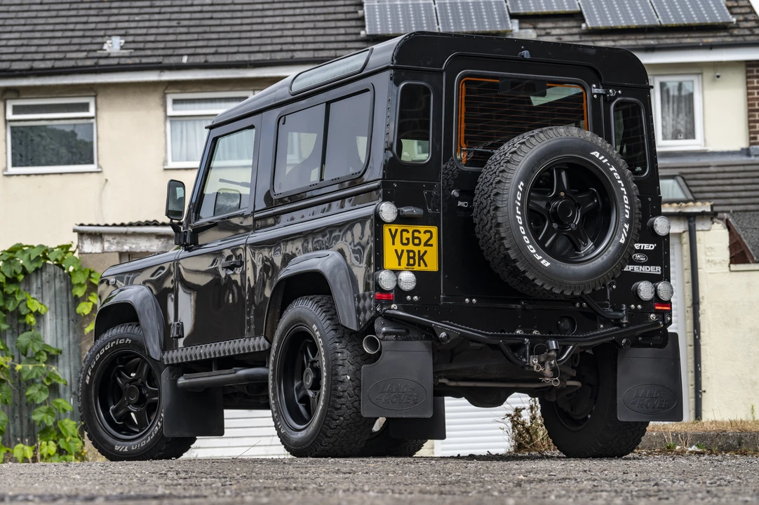 2012 Land Rover Defender 90 - Image 26 of 31