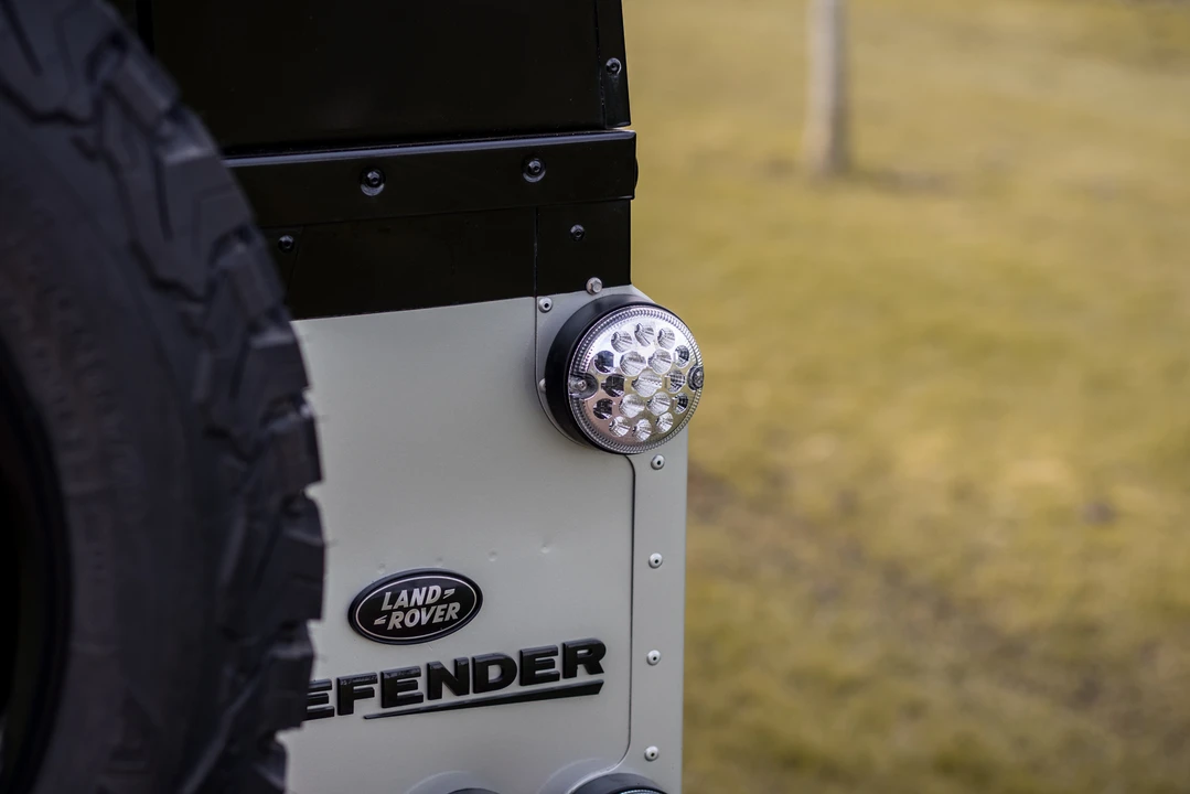 2012 Land Rover Defender 90 - Image 28 of 31