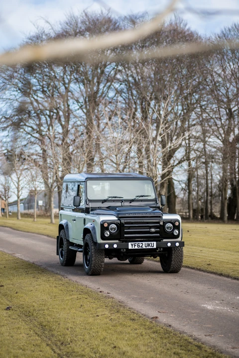 2012 Land Rover Defender 90 - Image 19 of 31
