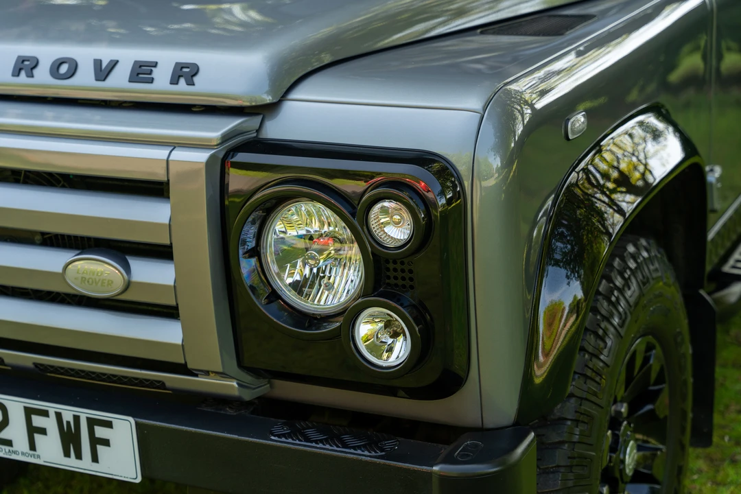 2012 Land Rover Defender 90 - Image 21 of 31