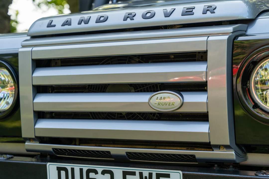 2012 Land Rover Defender 90 - Image 22 of 31