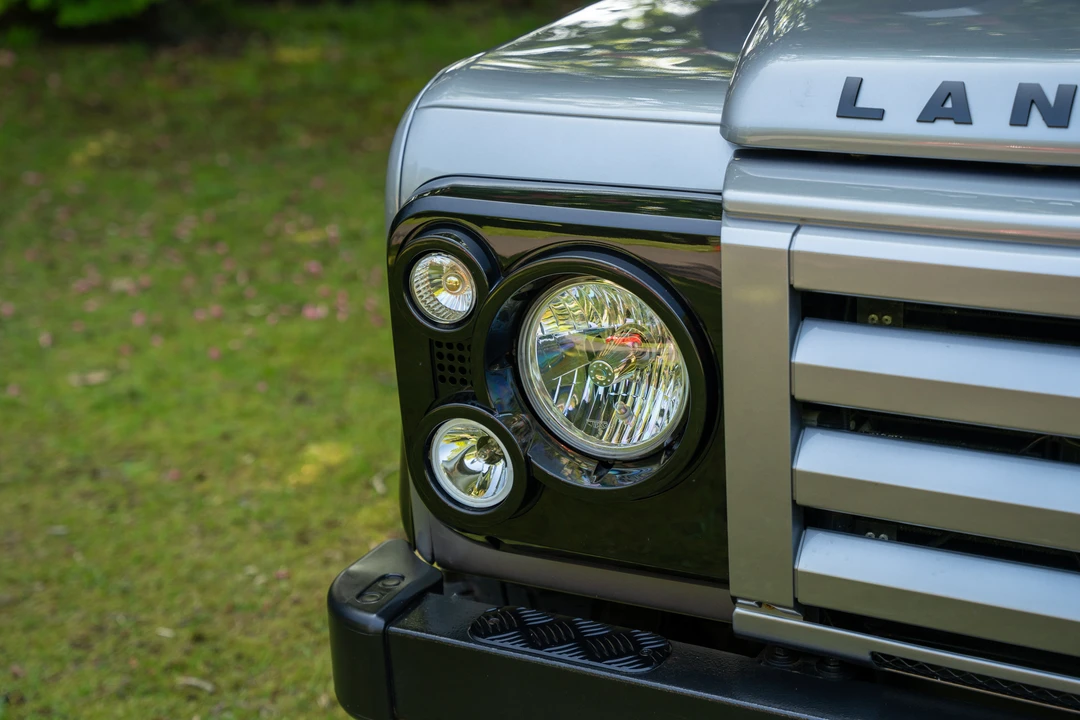 2012 Land Rover Defender 90 - Image 23 of 31
