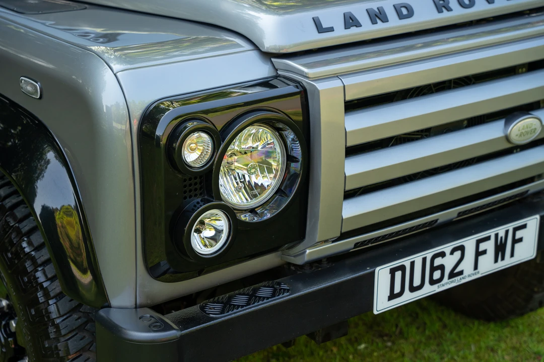 2012 Land Rover Defender 90 - Image 24 of 31
