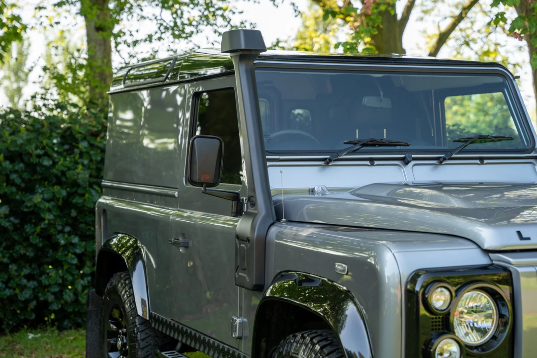 2012 Land Rover Defender 90 - Image 26 of 31