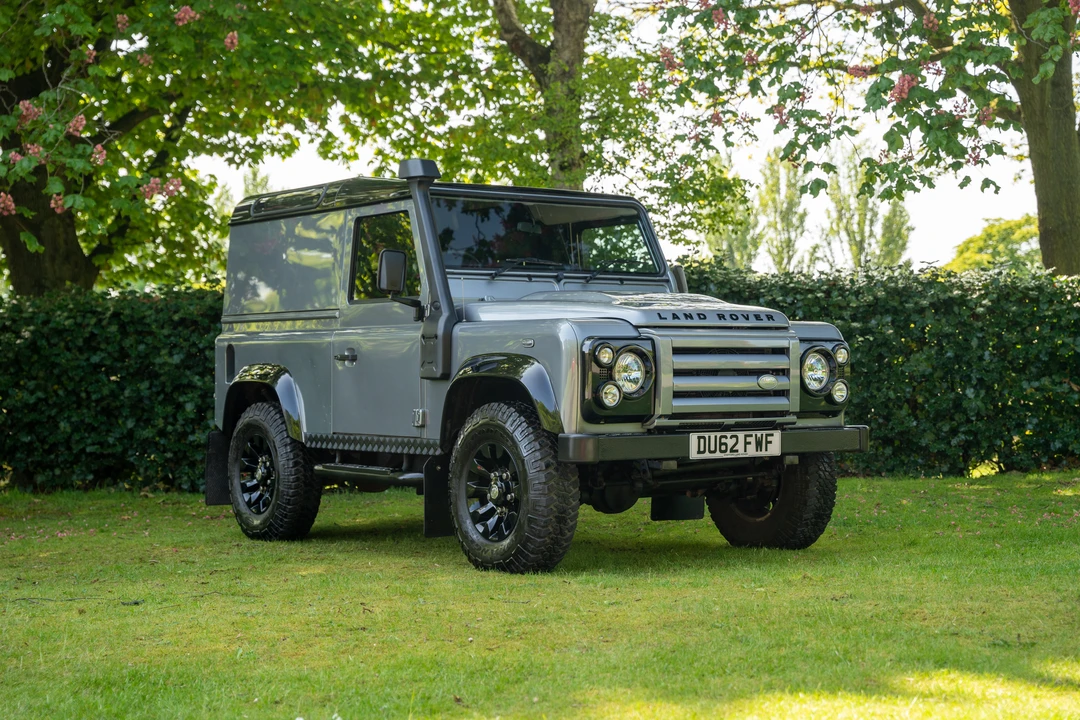 2012 Land Rover Defender 90 - Image 4 of 31