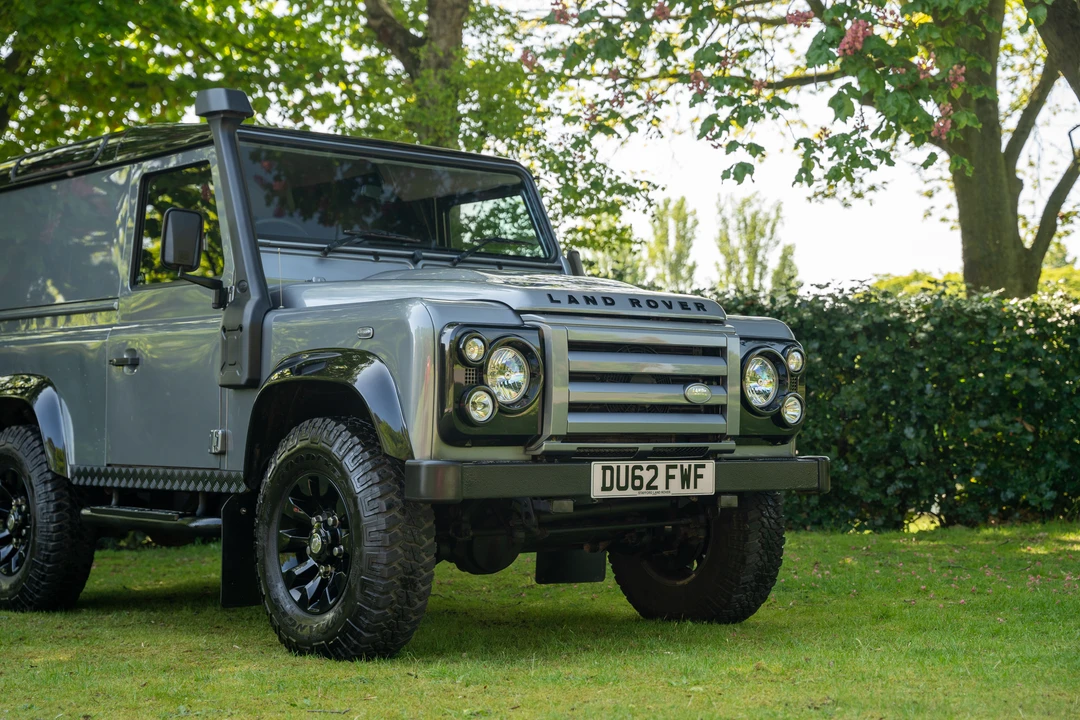 2012 Land Rover Defender 90 - Image 29 of 31