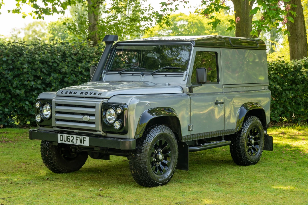 2012 Land Rover Defender 90 - Image 2 of 31