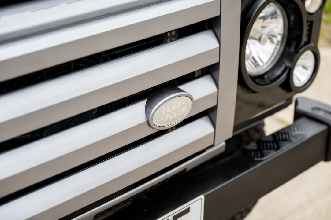 2012 Land Rover Defender 90 - Image 24 of 31