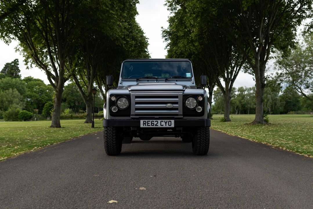 2012 Land Rover Defender 90 - Image 3 of 31