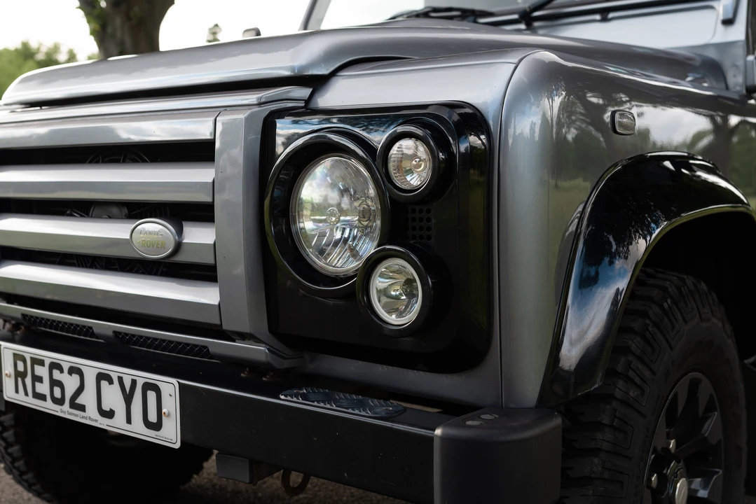 2012 Land Rover Defender 90 - Image 28 of 31