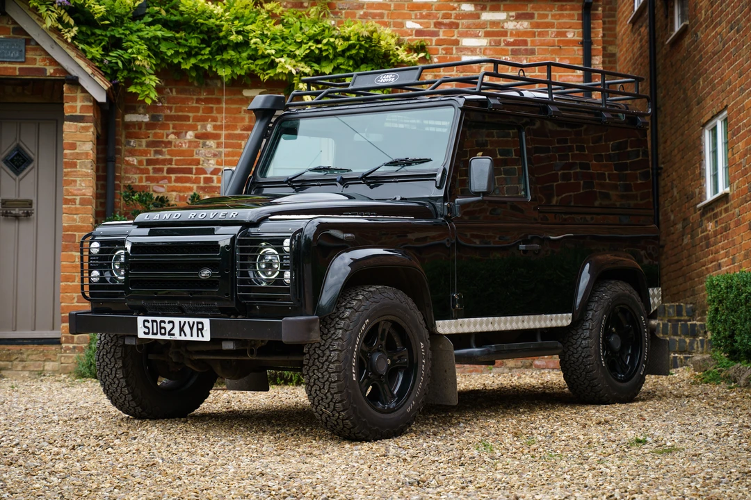 2012 Land Rover Defender 90 - Image 5 of 31