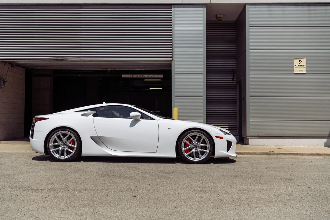 2012 Lexus LFA - Image 9 of 31