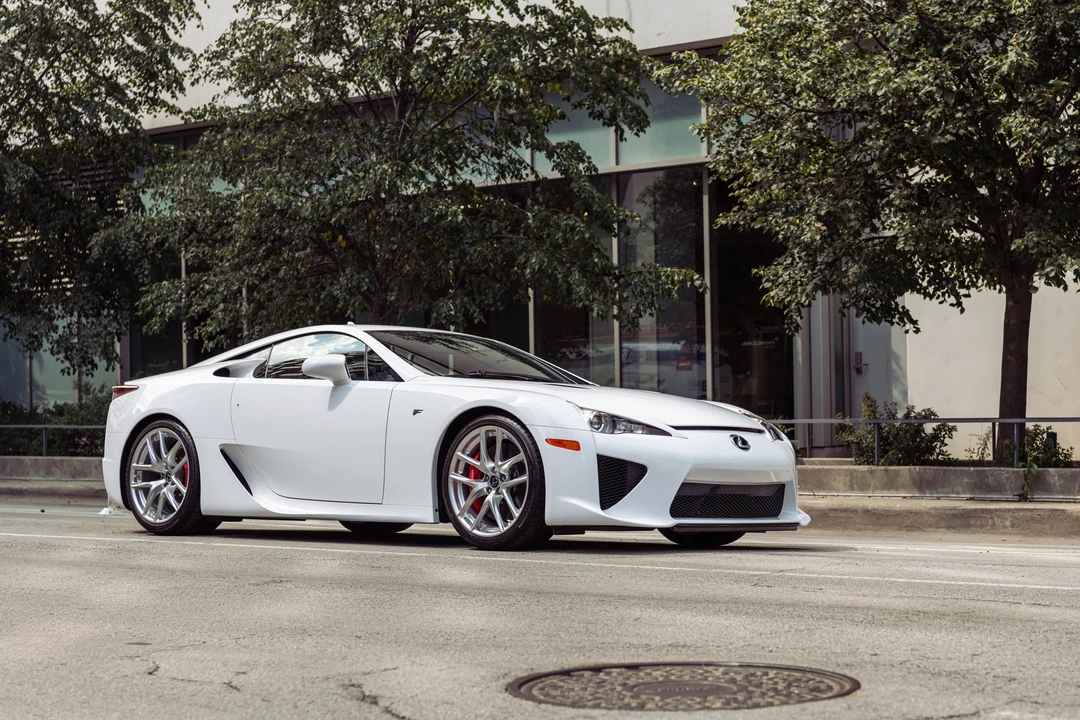 2012 Lexus LFA - Image 13 of 31