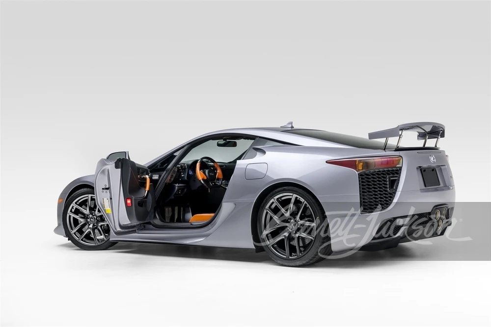 2012 Lexus LFA - Image 18 of 31