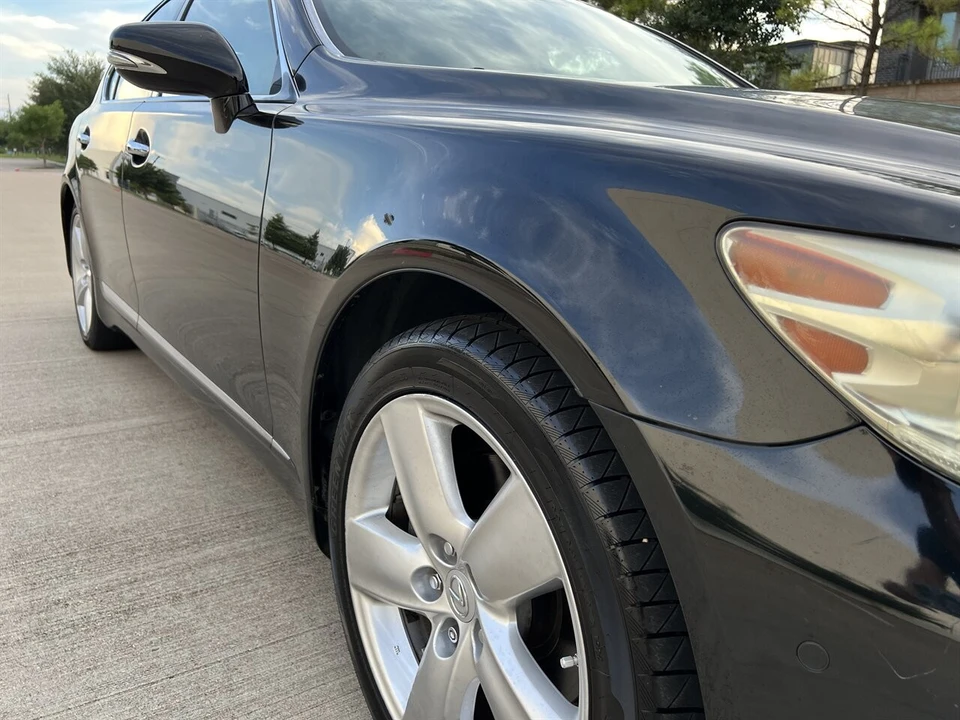2012 Lexus LS 4th Gen - Image 5 of 21