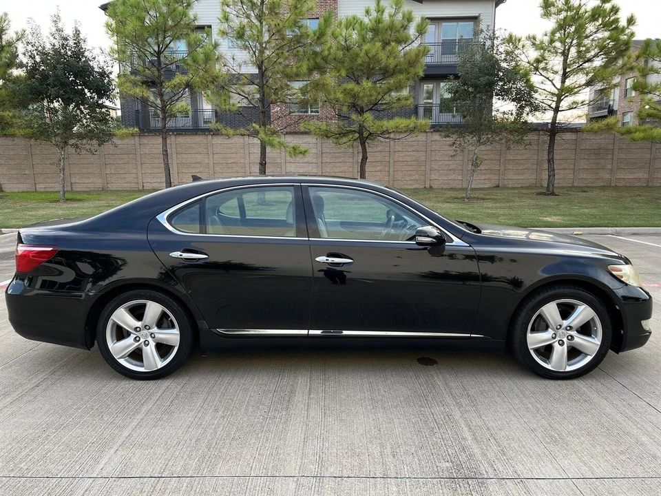 2012 Lexus LS 4th Gen - Image 14 of 21