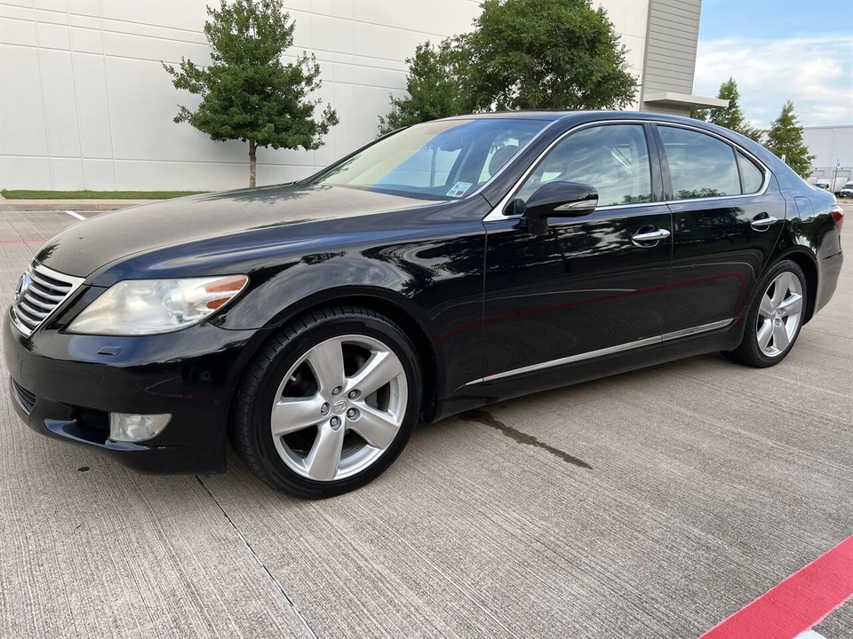 2012 Lexus LS 4th Gen - Image 4 of 21
