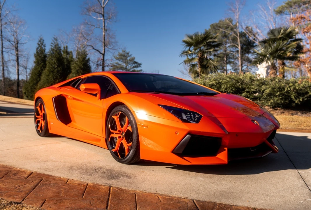 2012 Lamborghini Aventador LP700-4 - Image 5 of 21