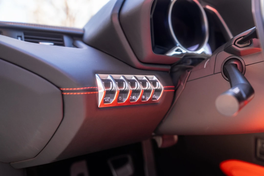 2012 Lamborghini Aventador LP700-4 - Image 17 of 21