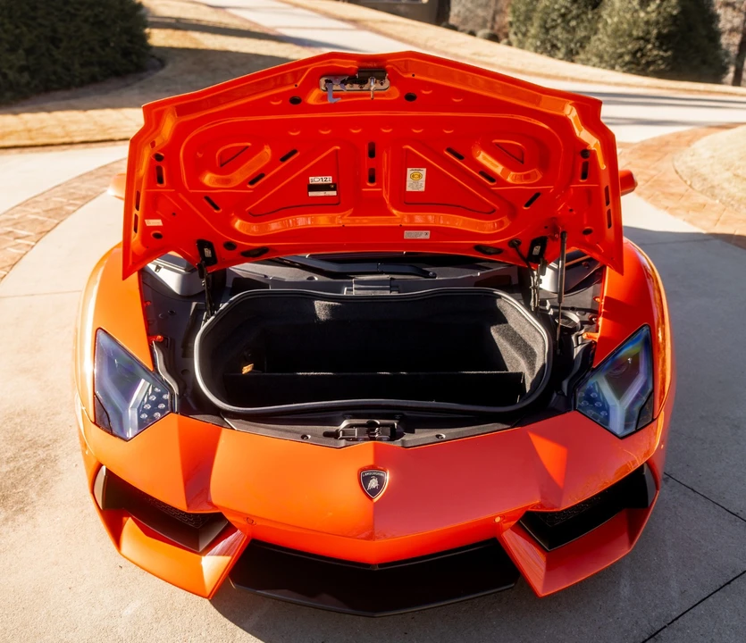 2012 Lamborghini Aventador LP700-4 - Image 9 of 21
