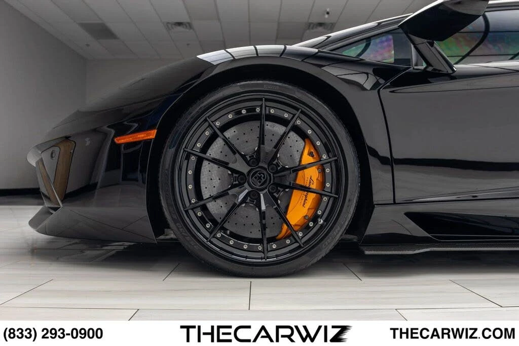 2012 Lamborghini Aventador LP700-4 - Image 11 of 31