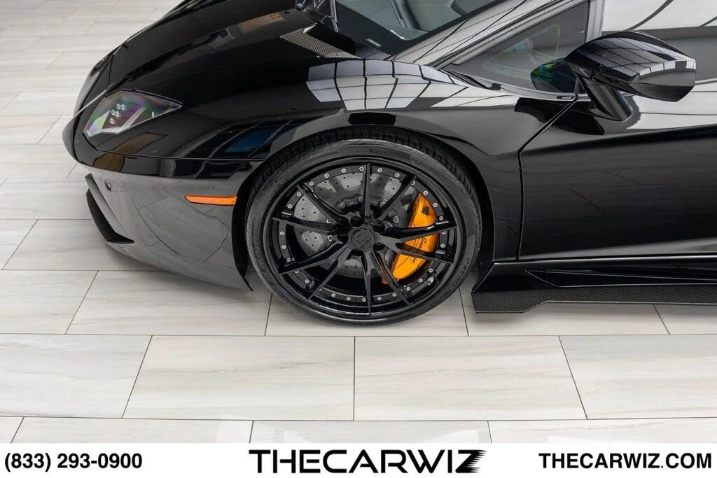 2012 Lamborghini Aventador LP700-4 - Image 10 of 31