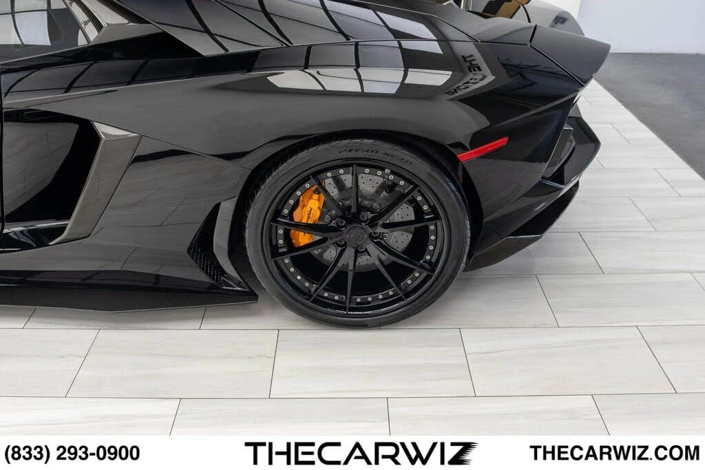 2012 Lamborghini Aventador LP700-4 - Image 18 of 31
