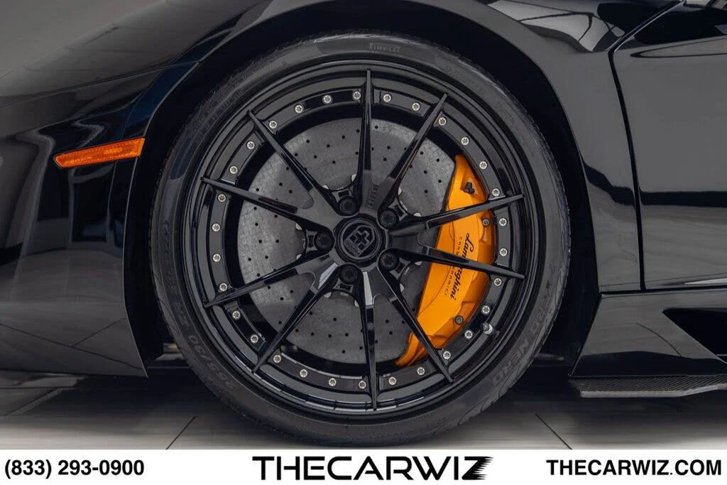 2012 Lamborghini Aventador LP700-4 - Image 12 of 31