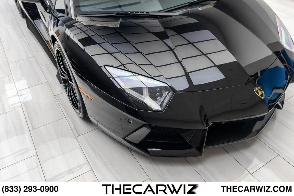 2012 Lamborghini Aventador LP700-4 - Image 2 of 31