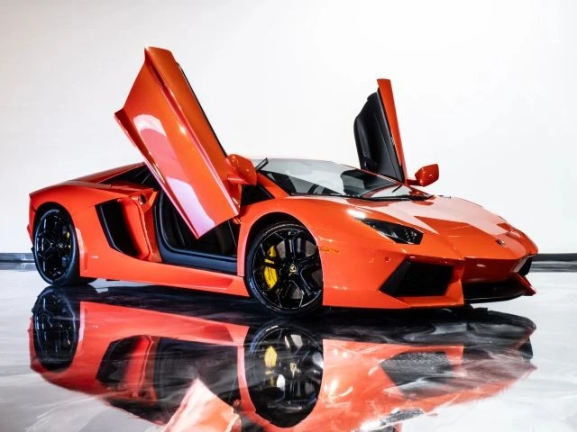 2012 Lamborghini Aventador LP700-4 - Image 2 of 21