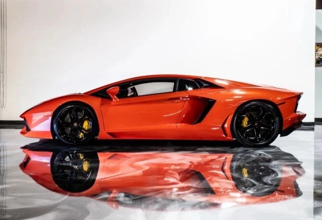 2012 Lamborghini Aventador LP700-4 - Image 9 of 15