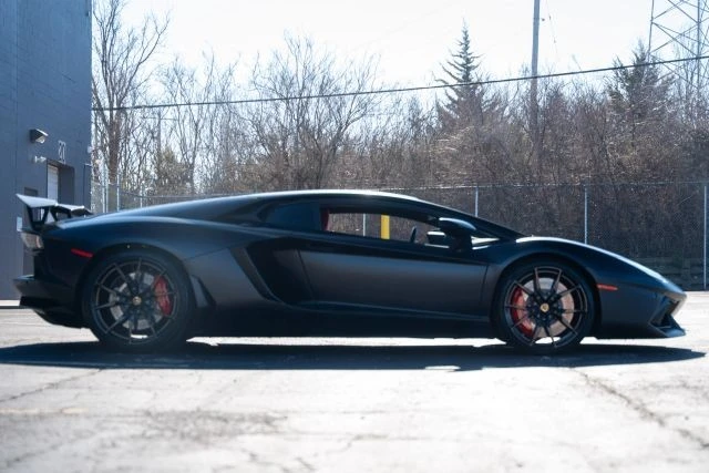 2012 Lamborghini Aventador LP700-4 - Image 4 of 17