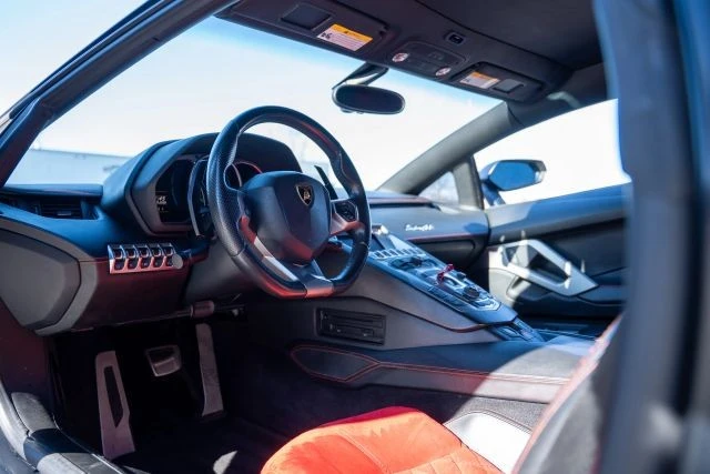 2012 Lamborghini Aventador LP700-4 - Image 2 of 17