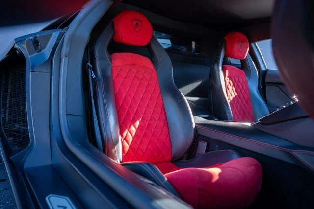 2012 Lamborghini Aventador LP700-4 - Image 3 of 17