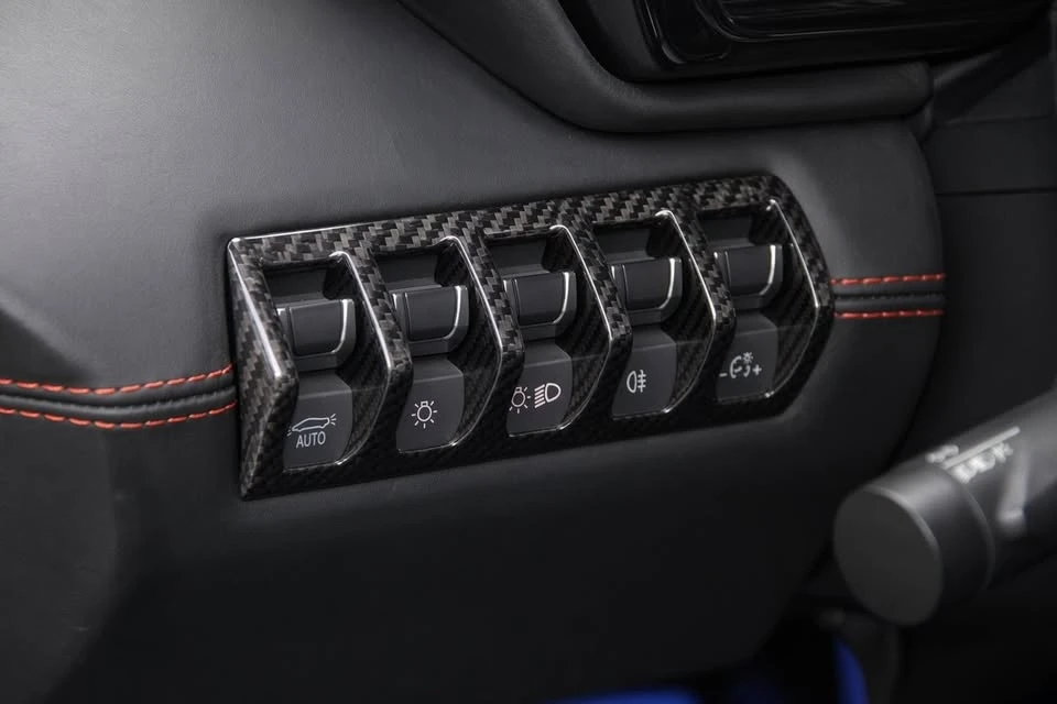 2012 Lamborghini Aventador LP700-4 - Image 15 of 20