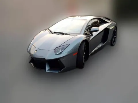 2012 Lamborghini Aventador LP 700-4