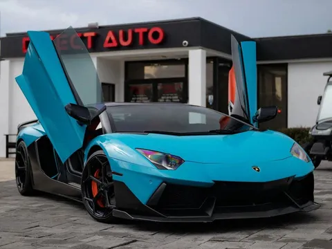 2012 Lamborghini Aventador LP 700-4