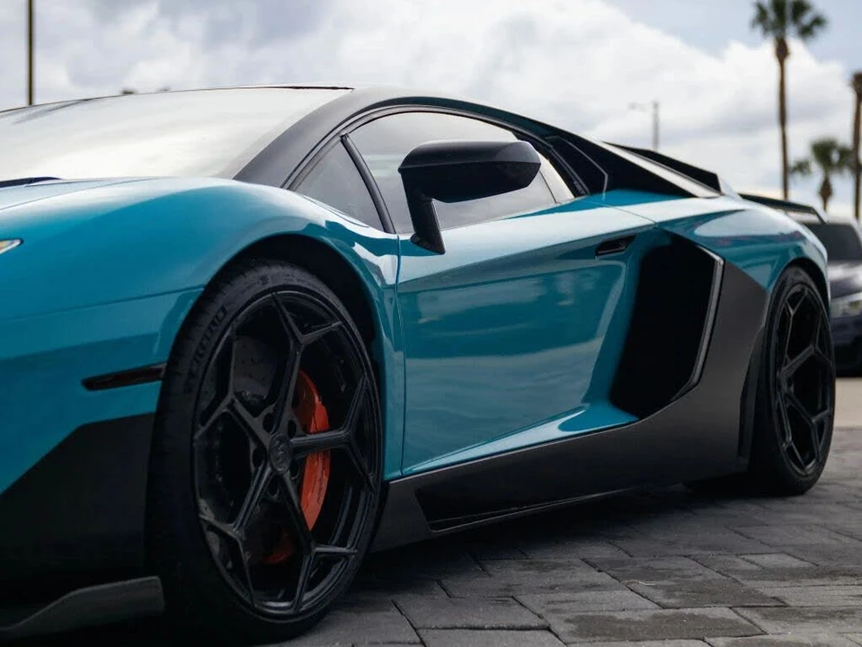 2012 Lamborghini Aventador LP700-4 - Image 12 of 31