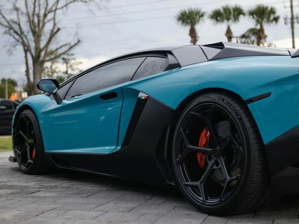 2012 Lamborghini Aventador LP700-4 - Image 18 of 31