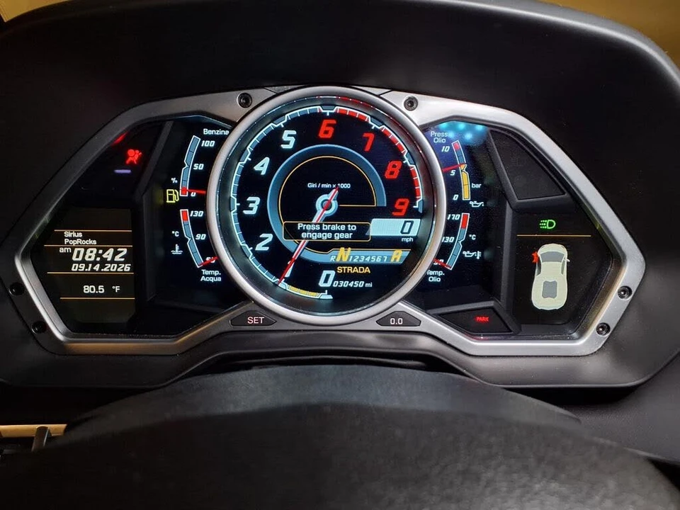 2012 Lamborghini Aventador LP700-4 - Image 12 of 25