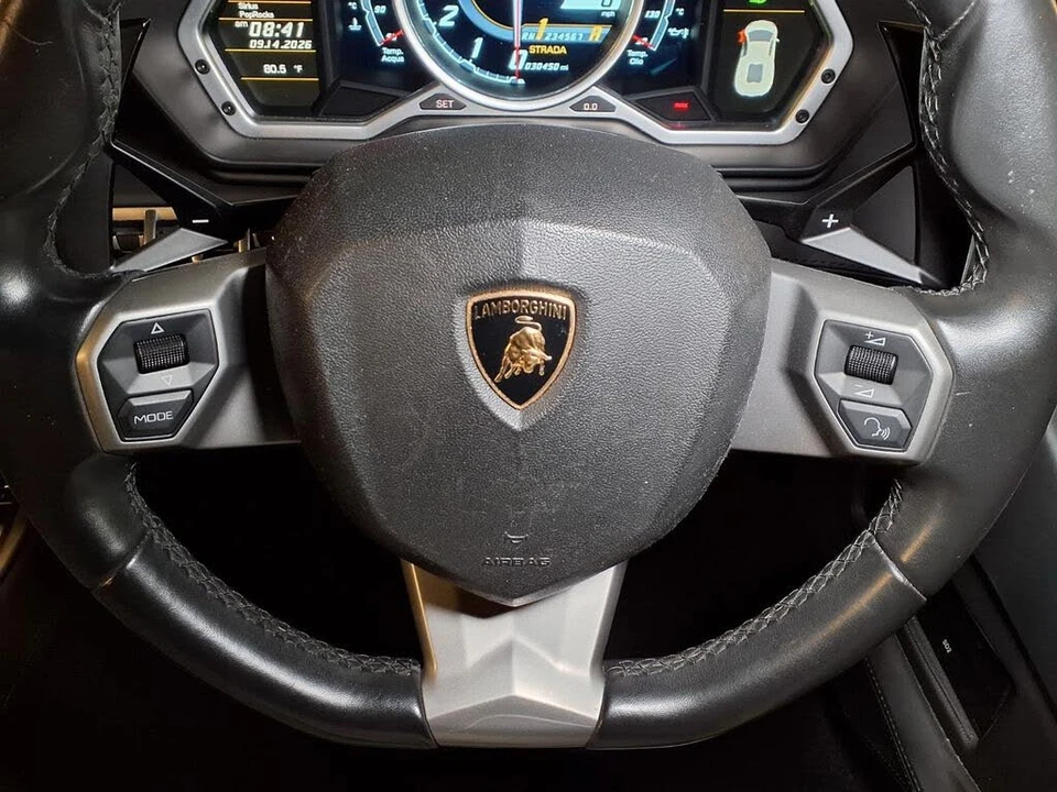 2012 Lamborghini Aventador LP700-4 - Image 10 of 25