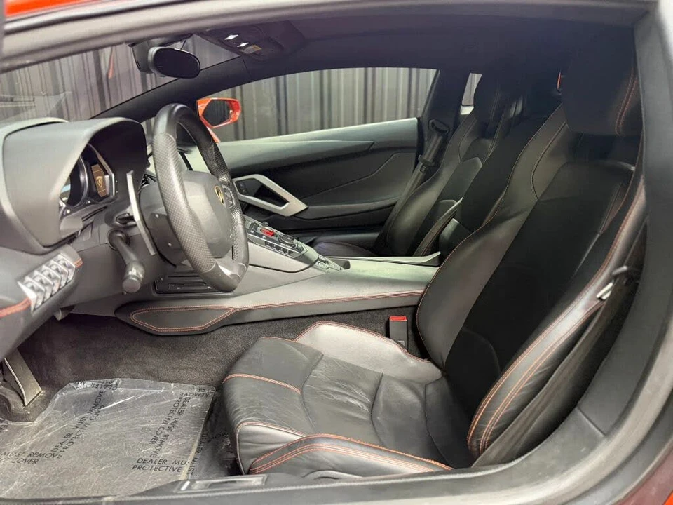 2012 Lamborghini Aventador LP700-4 - Image 19 of 28