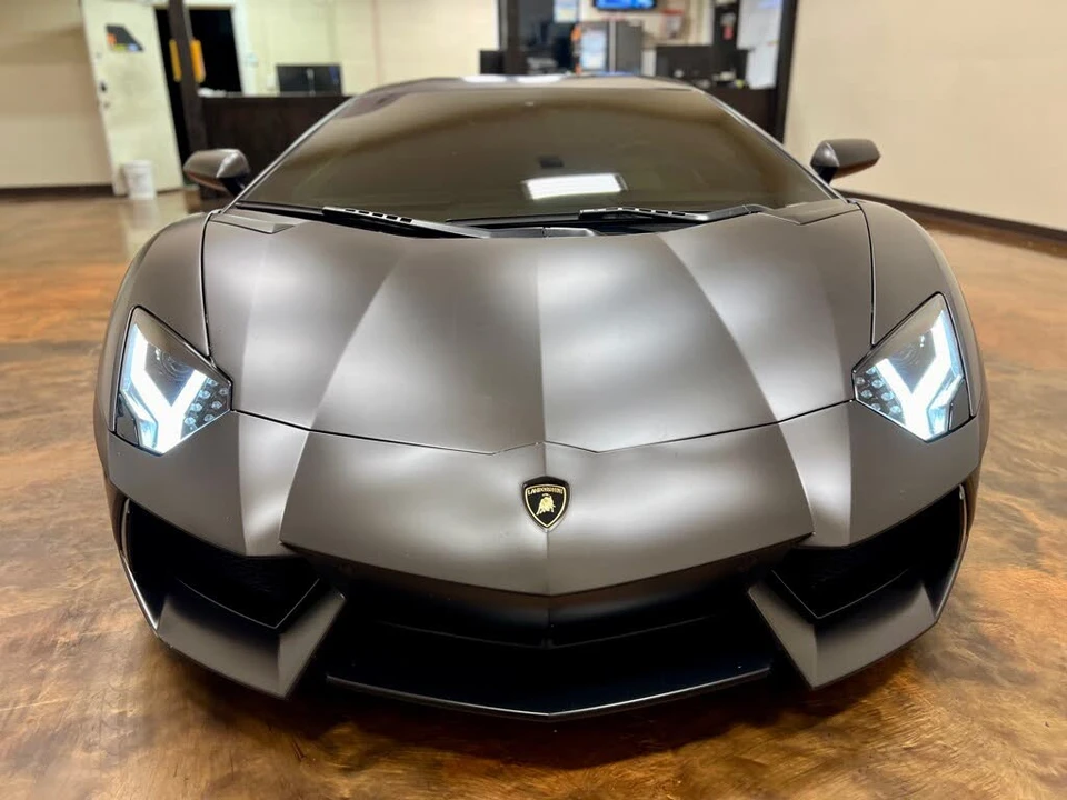 2012 Lamborghini Aventador LP700-4 - Image 4 of 31