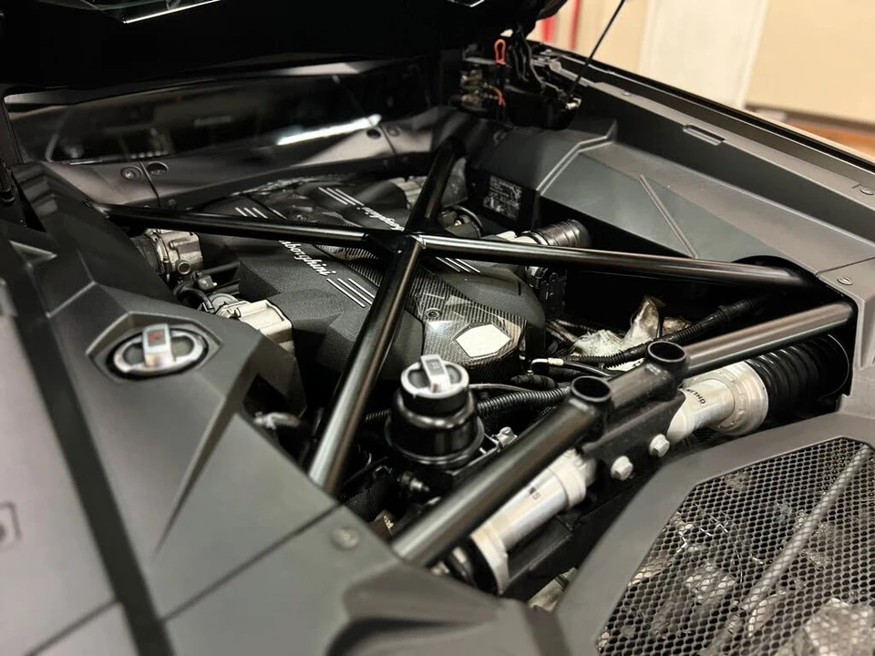 2012 Lamborghini Aventador LP700-4 - Image 20 of 31