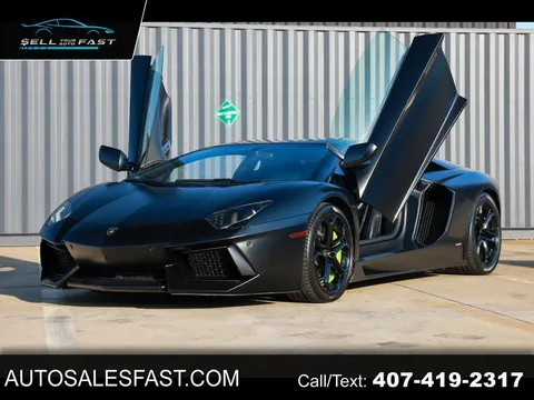 2012 Lamborghini Aventador LP 700-4