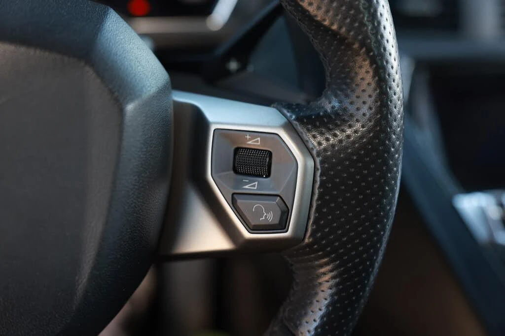 2012 Lamborghini Aventador LP700-4 - Image 23 of 31
