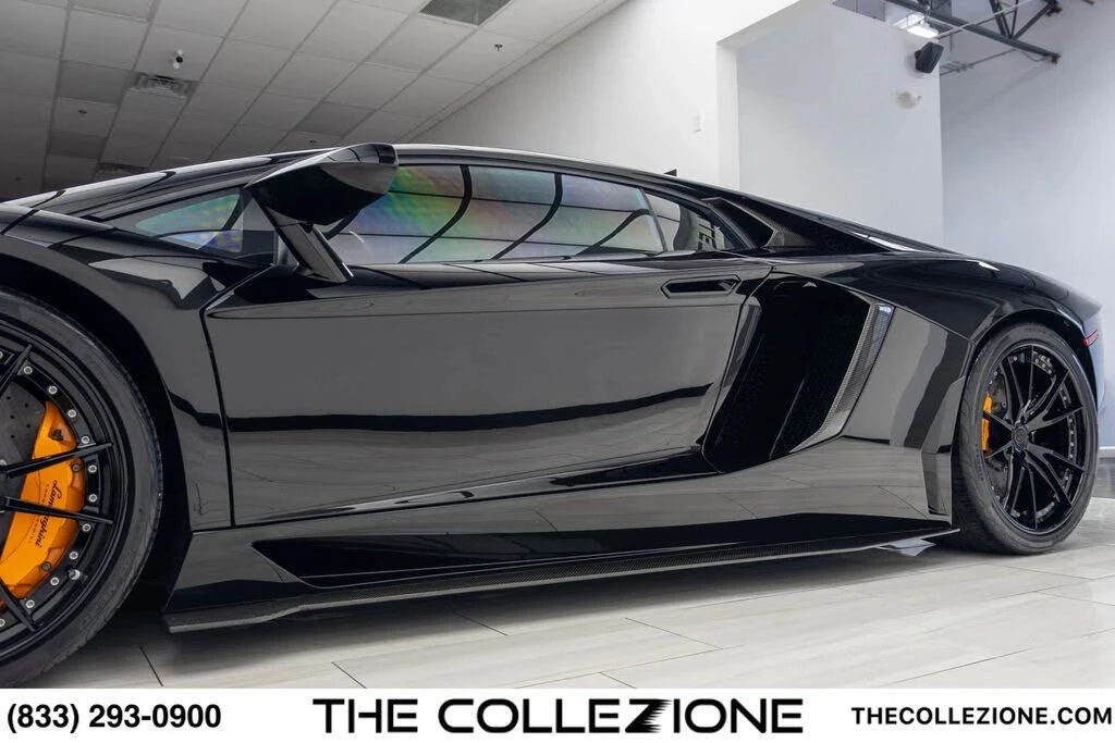 2012 Lamborghini Aventador LP700-4 - Image 14 of 31