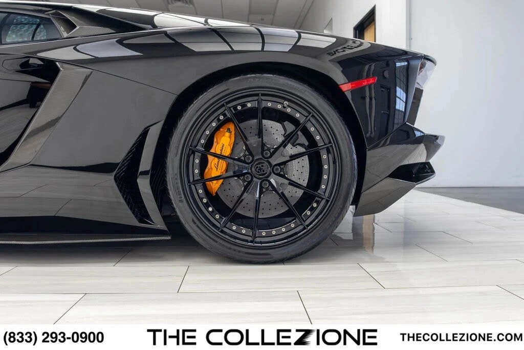 2012 Lamborghini Aventador LP700-4 - Image 20 of 31